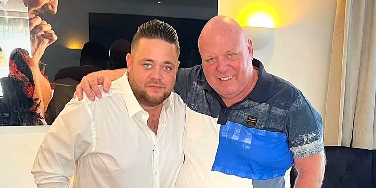 zoon mark hielp peter gillis met verschuilen van affaire