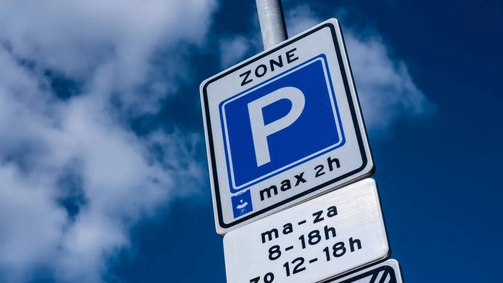 1258 parkeerbored parkeren auto