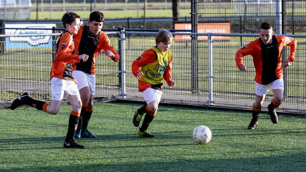 1370 voetbal kanjers 2002171658250100 al