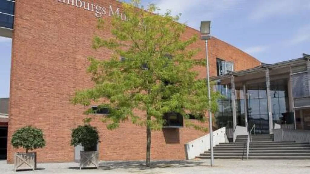 1041 limburgs museum