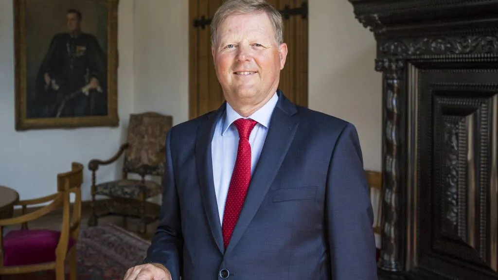 1331 59b6380 ad roest