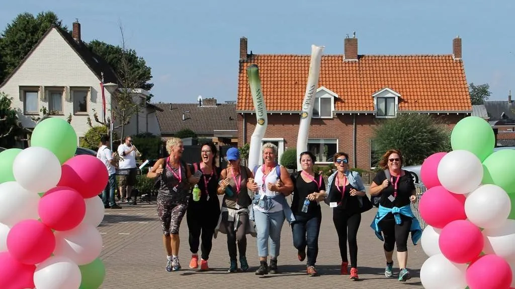 255 crowdfunding kwaakerrun