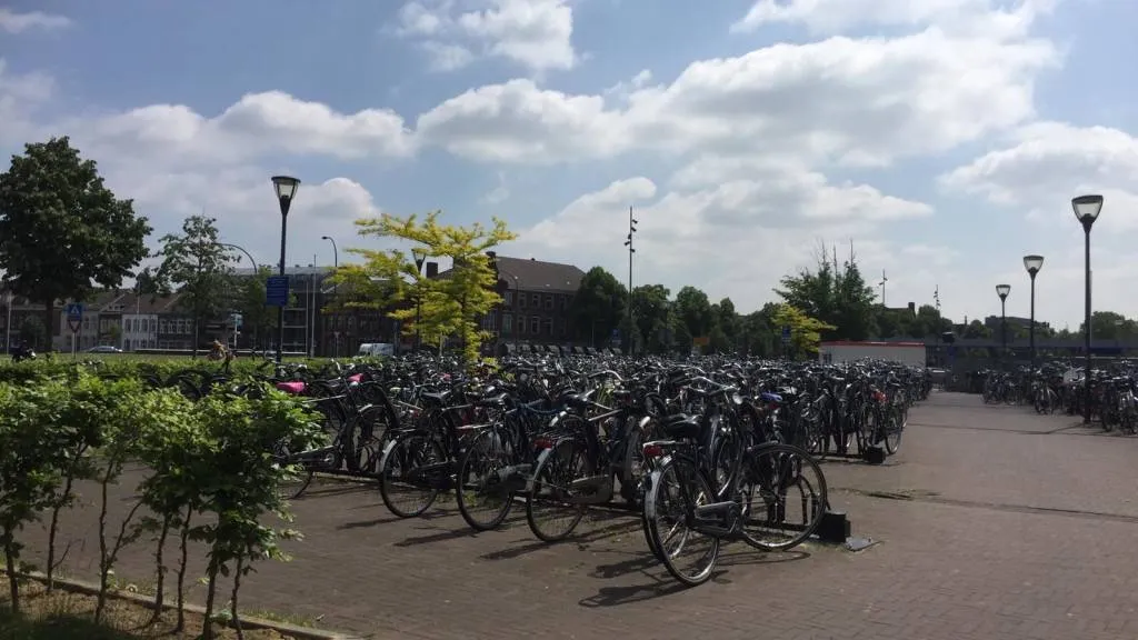 569 fietsenstalling station1