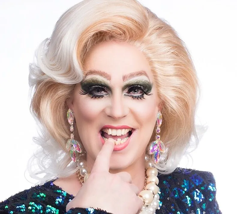 dlicious2 e1544606453167