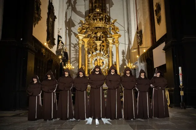 gregoriangrace lowlowres