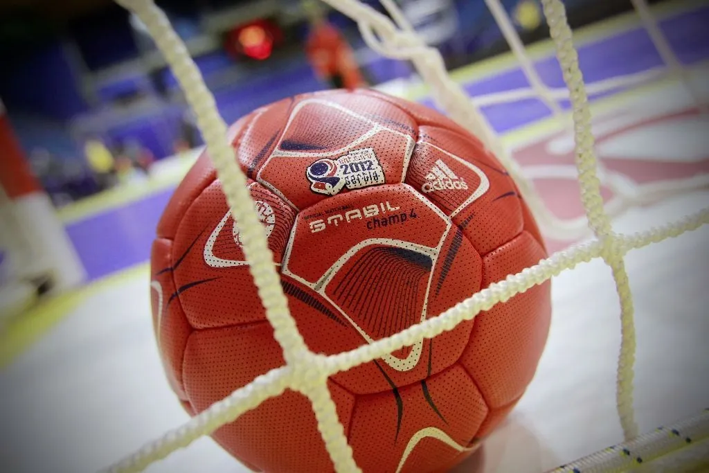 handball ball1