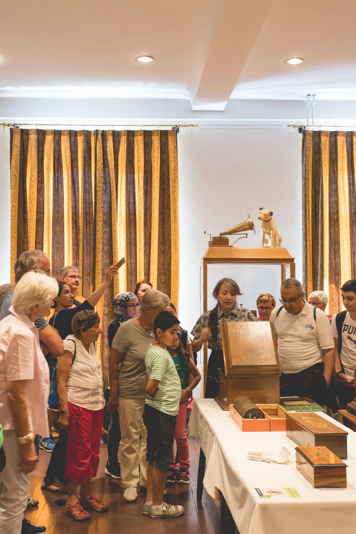 kasteeltuinenarcen expositie pamvandenbroek bezoekersrondomspeeldoos