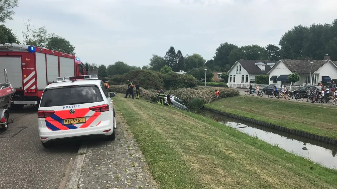 omroep venlo voertuig water