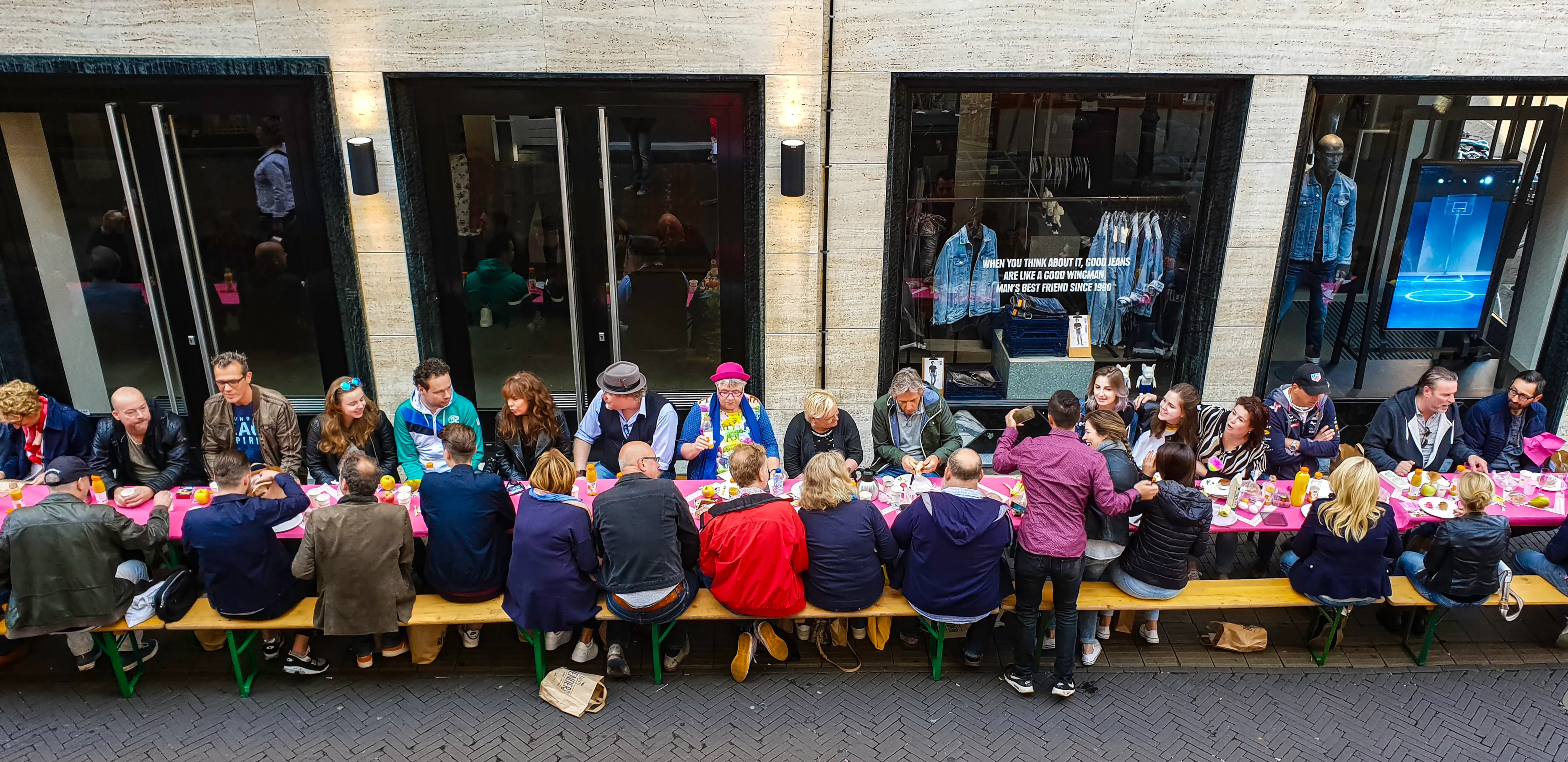 ontbijttafel binnenstad venlo copyright claudia venhorst