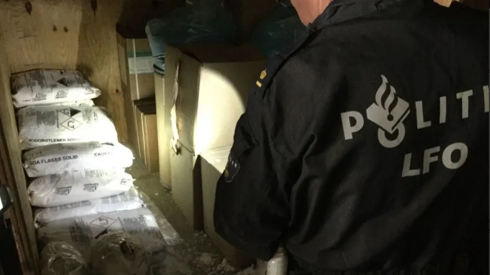 politie inval echt 16 apr 2018 politie