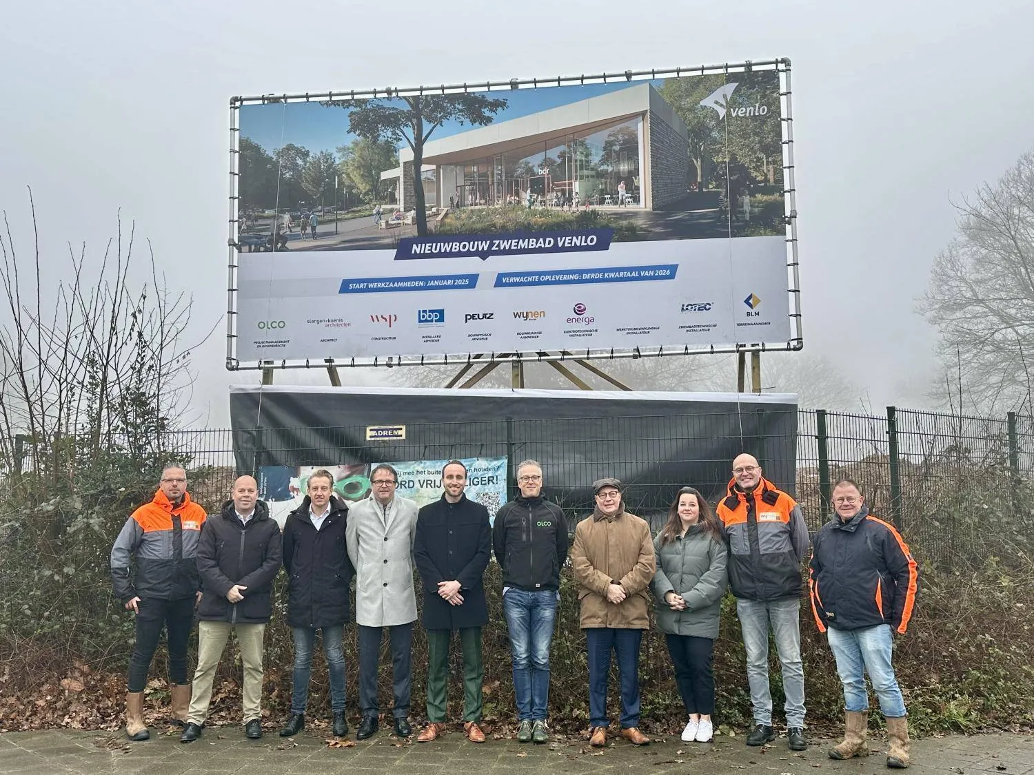 onthulling bouwbord zwembad 4