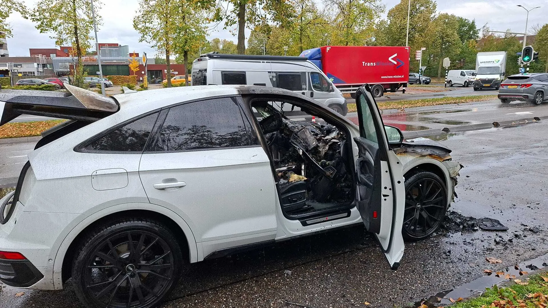 G13j27kw
