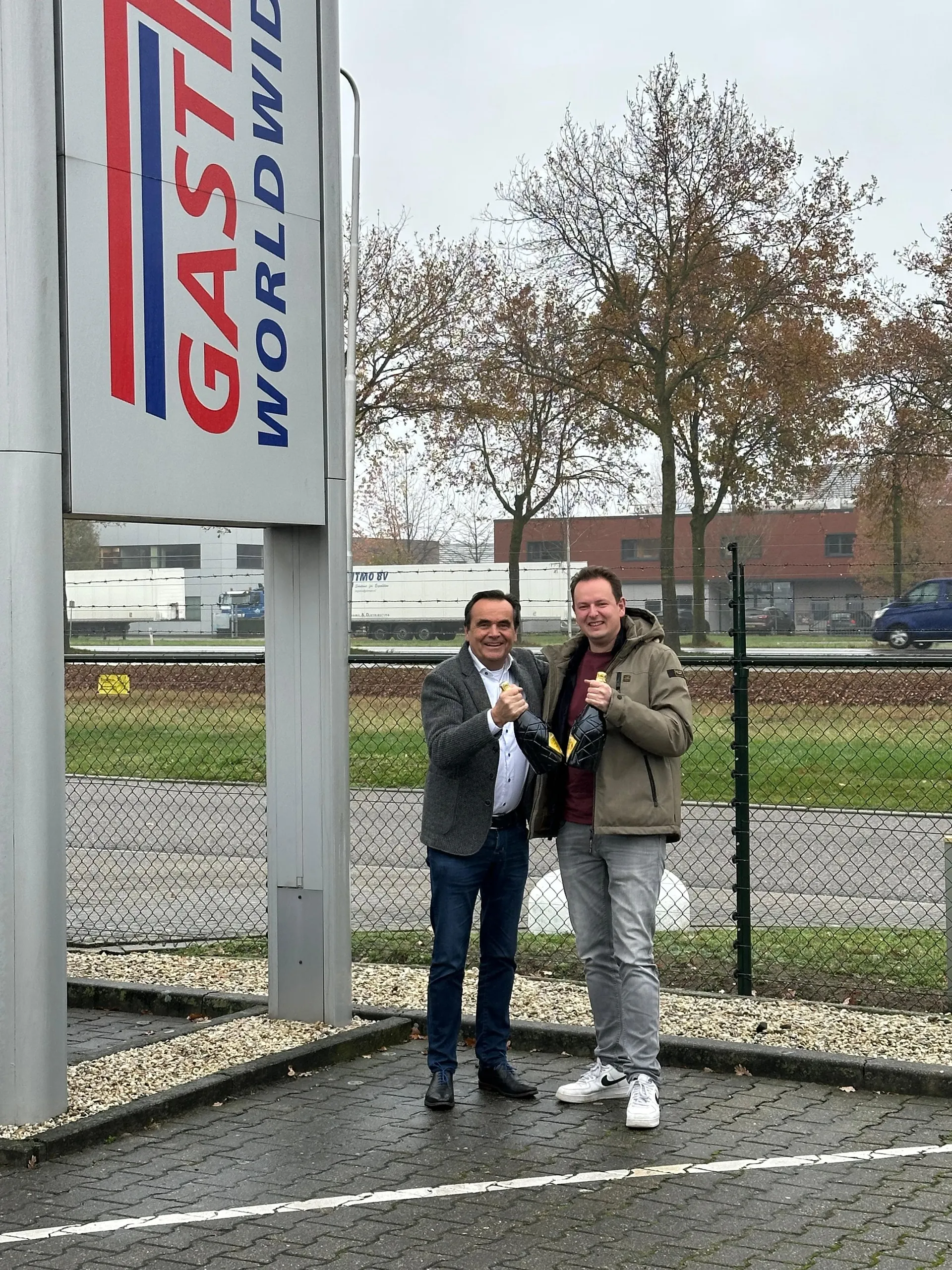 Foto overname Gast Trucks Venlo B.V.