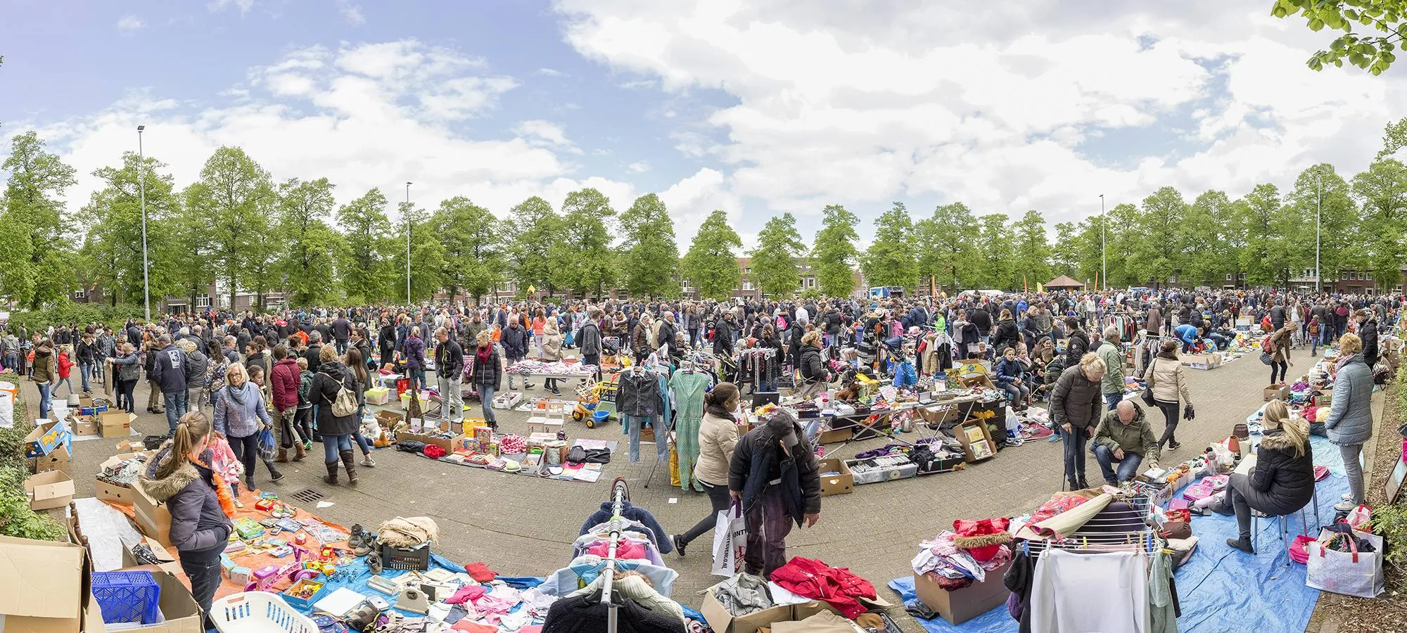 Koningsmarkt 270417-049-Pano