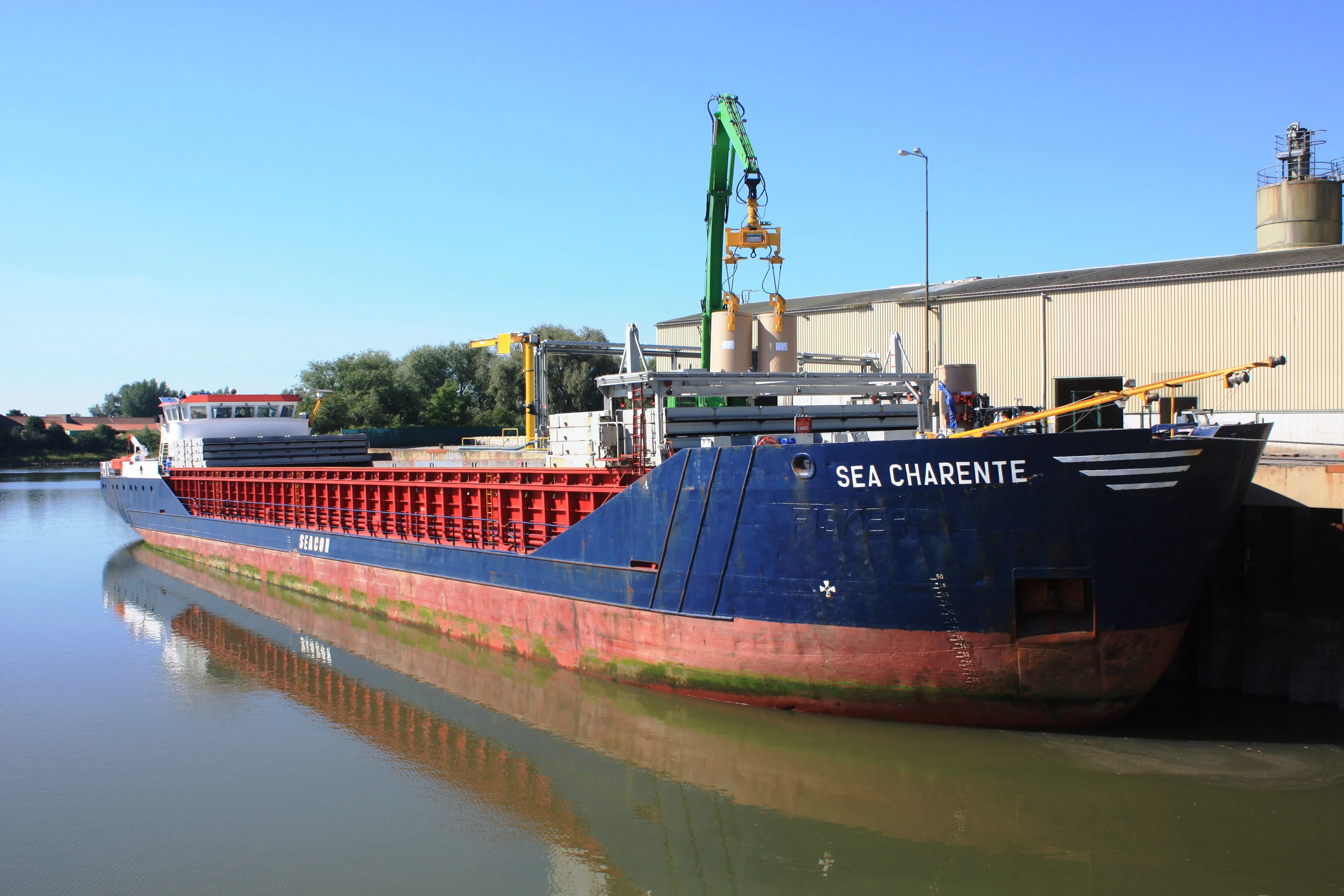 foto laden schip 28 juni 2018