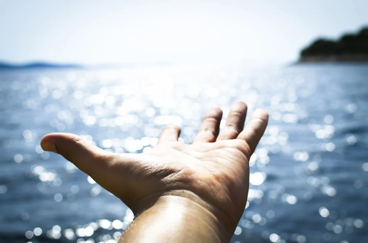 hand see goumbik pxhere