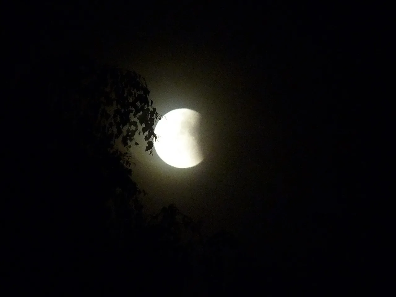 maansverduistering foto augenblick pixabay