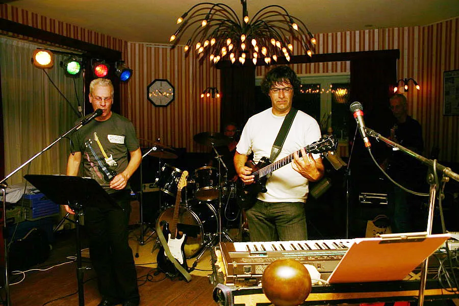 solid square sing along oosterbeek