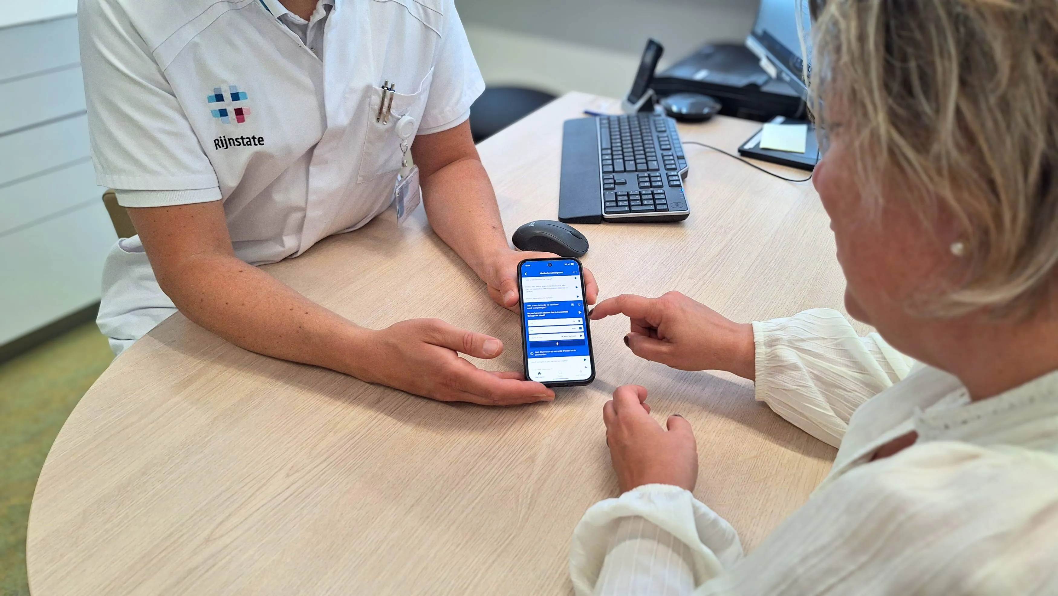 Rijnstate zet vertaal-app in in communicatie met anderstaligen_2