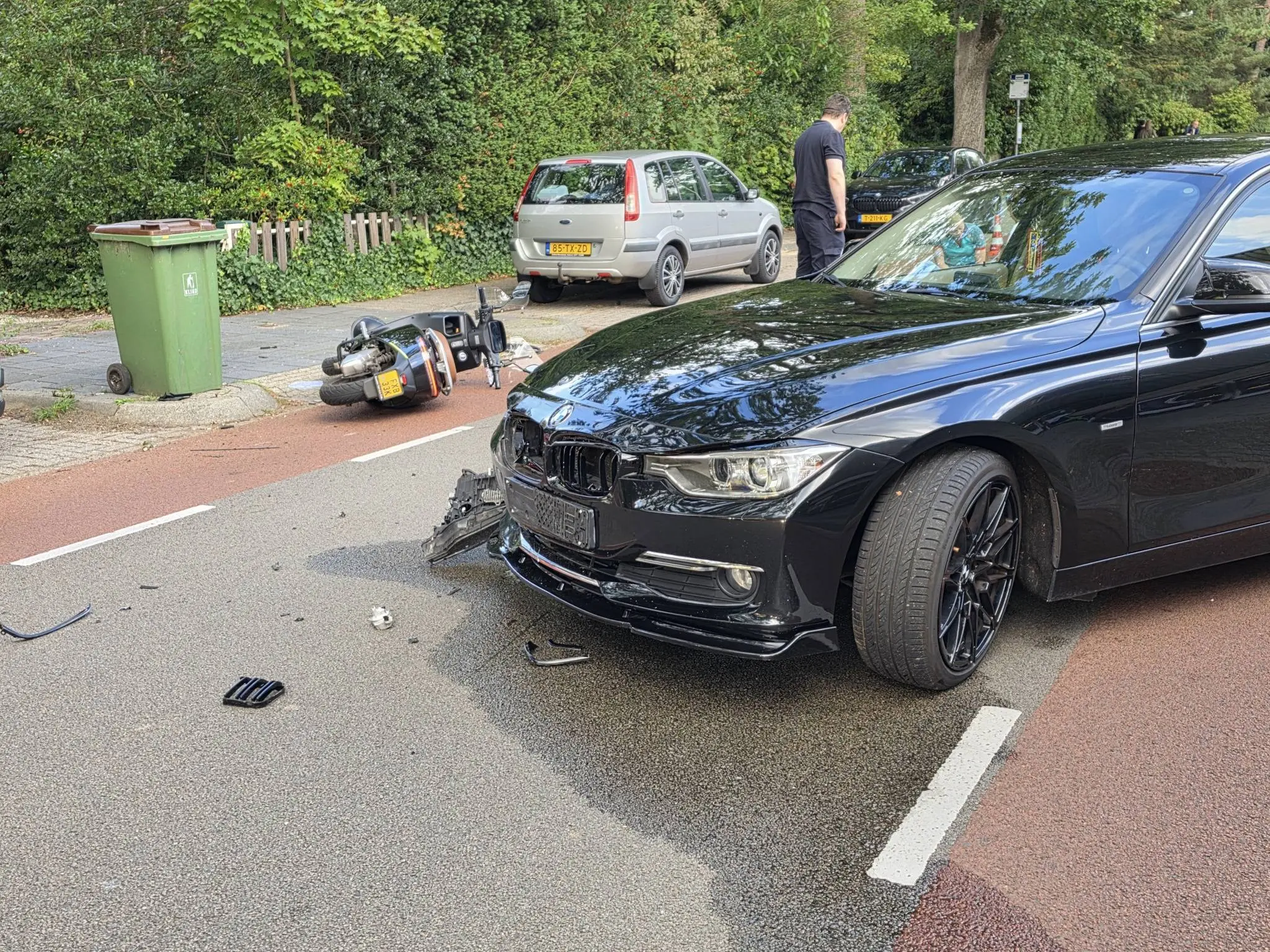 18-09 scooterrijder gewond bennekomseweg