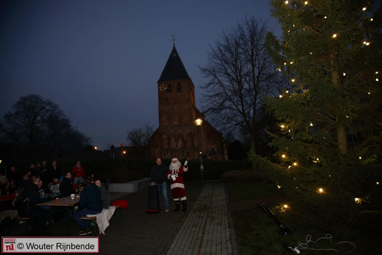 141214 kerstboom rheden 018