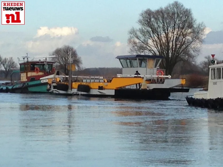 2015 02 23 dieren aankomst nieuwe veerpont004