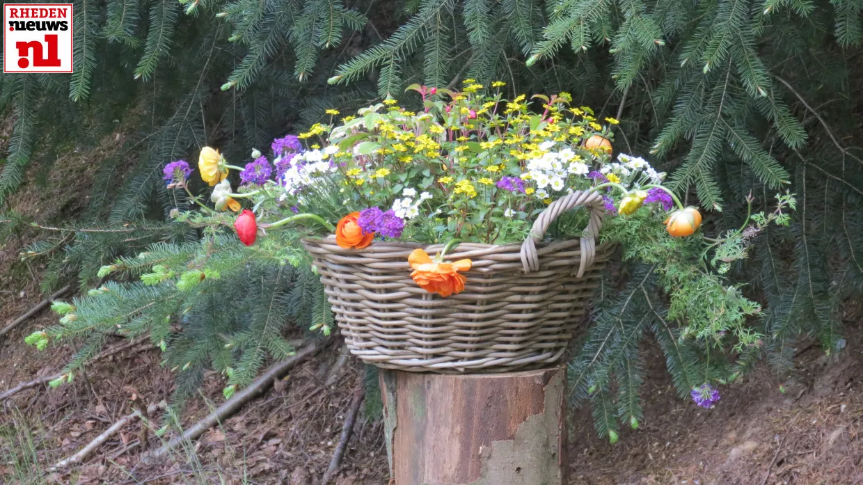 2015 05 30 heiderust opening natuurbegraafplaats 004