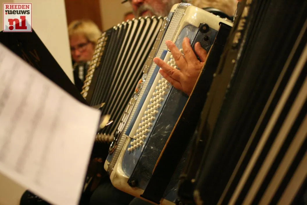2015 10 10 concert velpse accordeon vereniging in buurthuis de poort 015