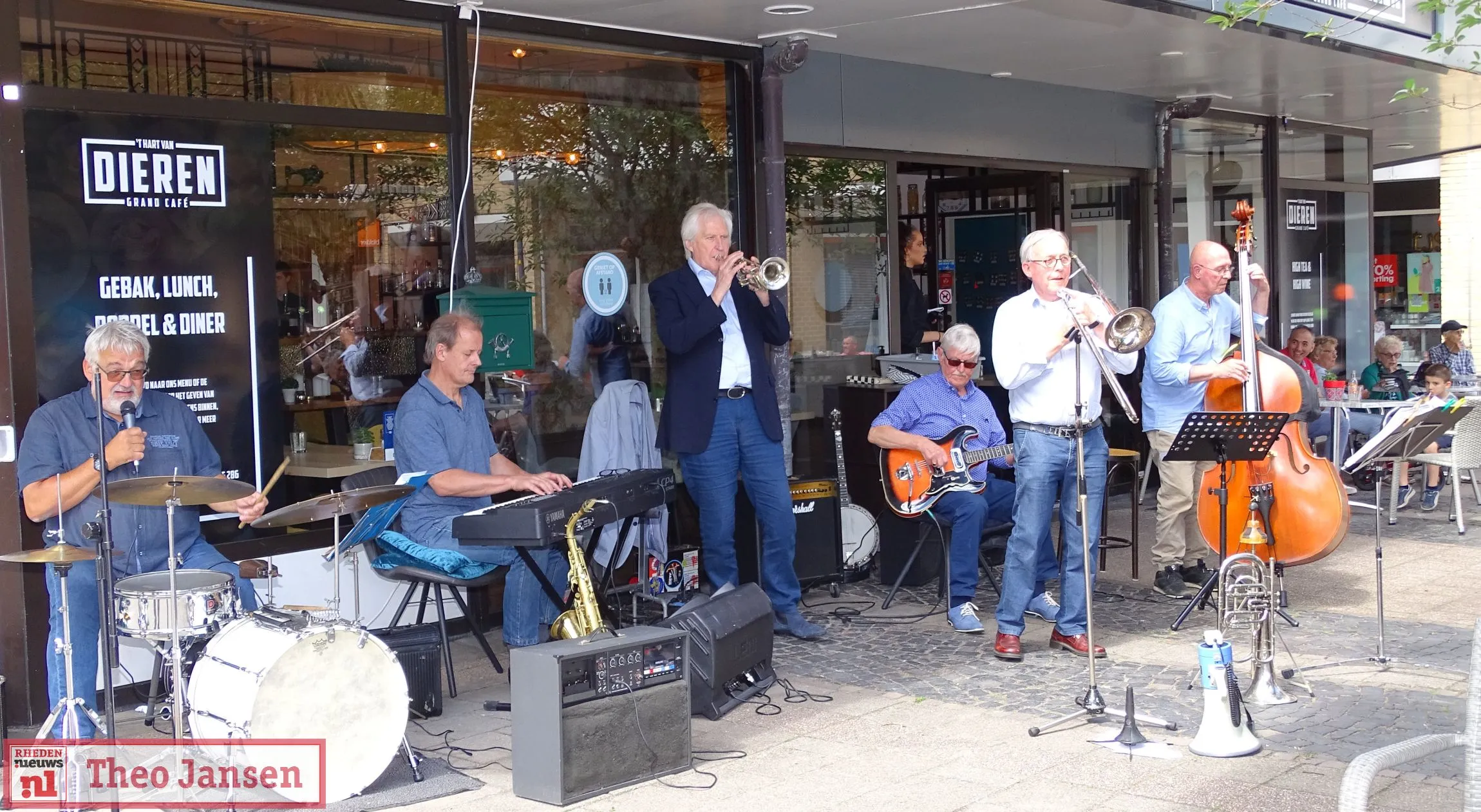 2020 07 12 optreden forest jazz band bij grand caf het hart van dieren 0
