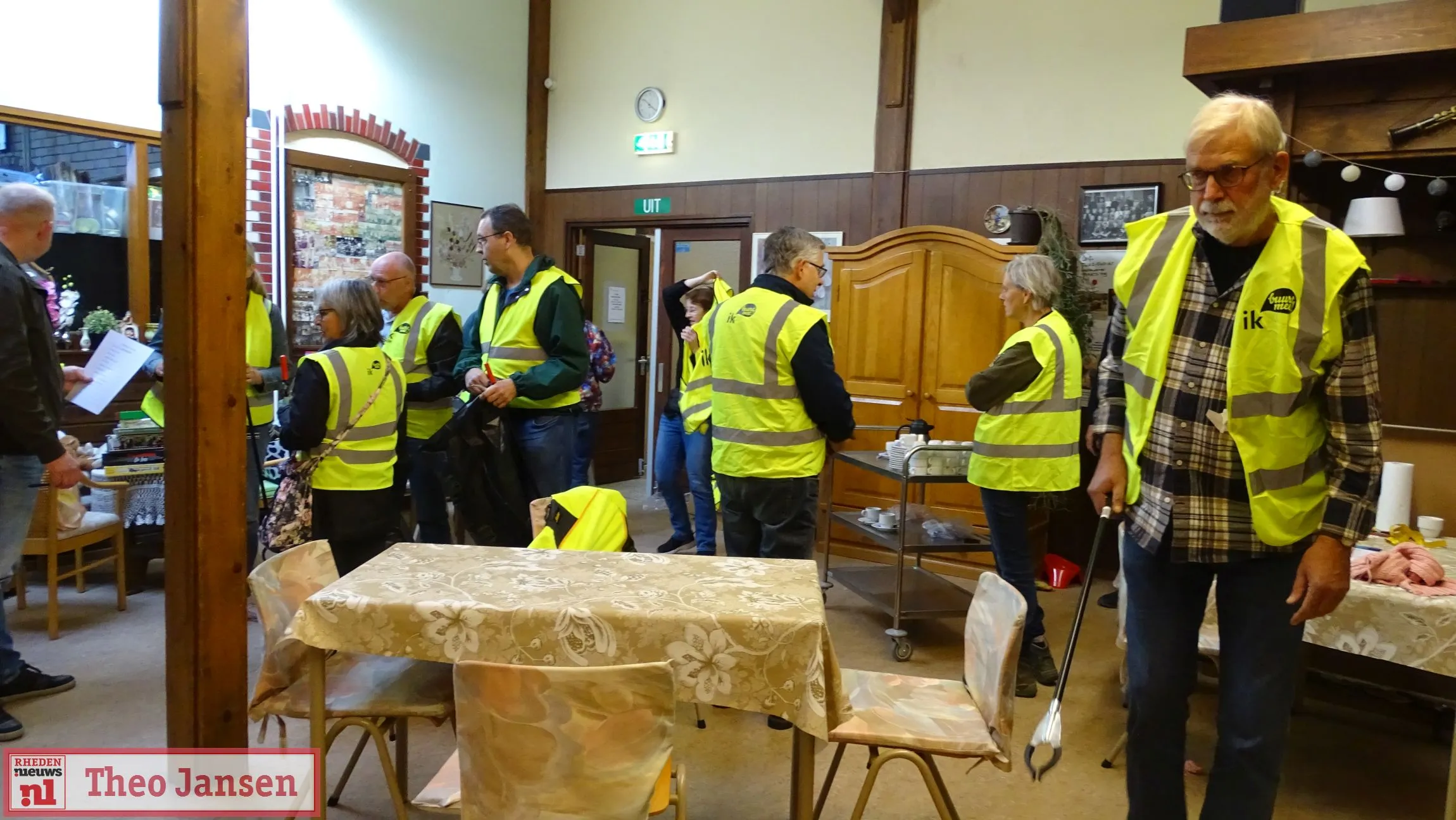 2020 09 19 schoonmaakactie burennetwerk velp zuid 0