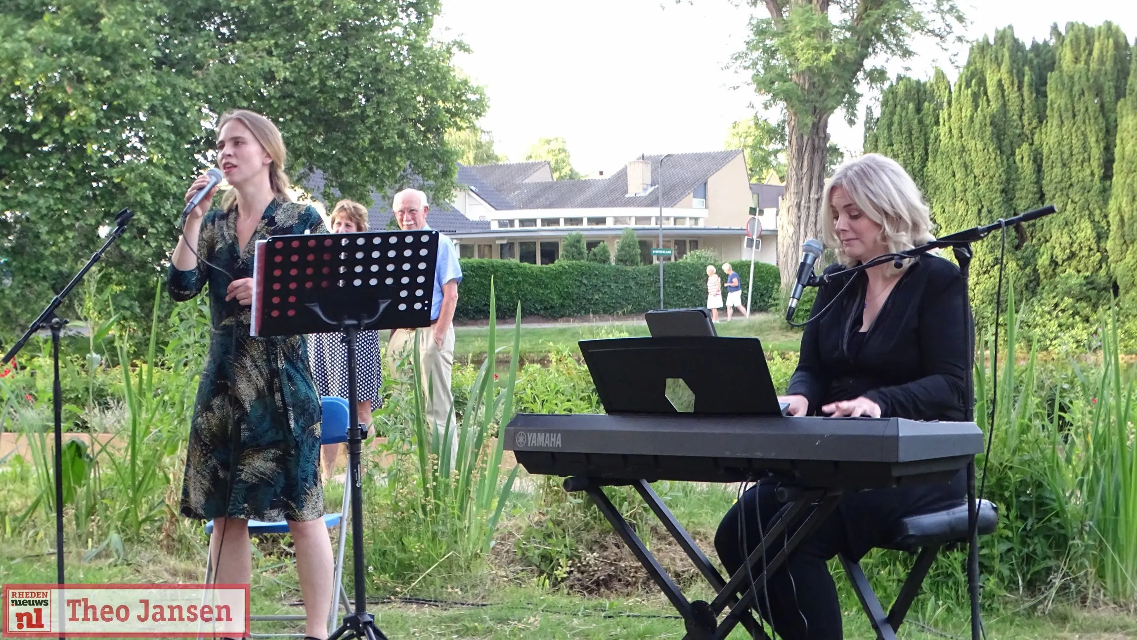 2022 06 17 optreden duo dubbel velp 1