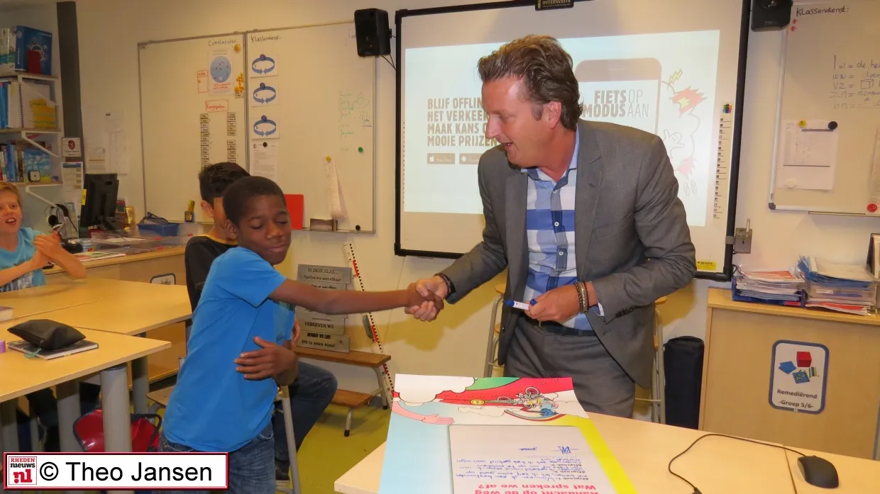 anthony v diemenstraat 17 6 16 020