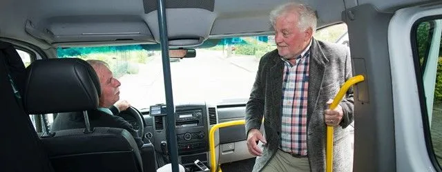 avanman stapt bus in
