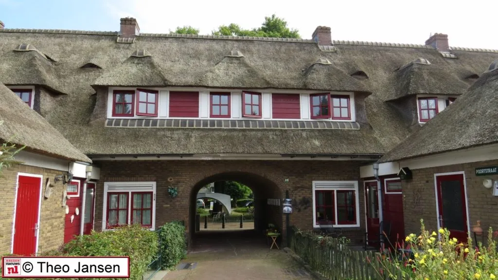 bentincklaan strooien dorp de steeg