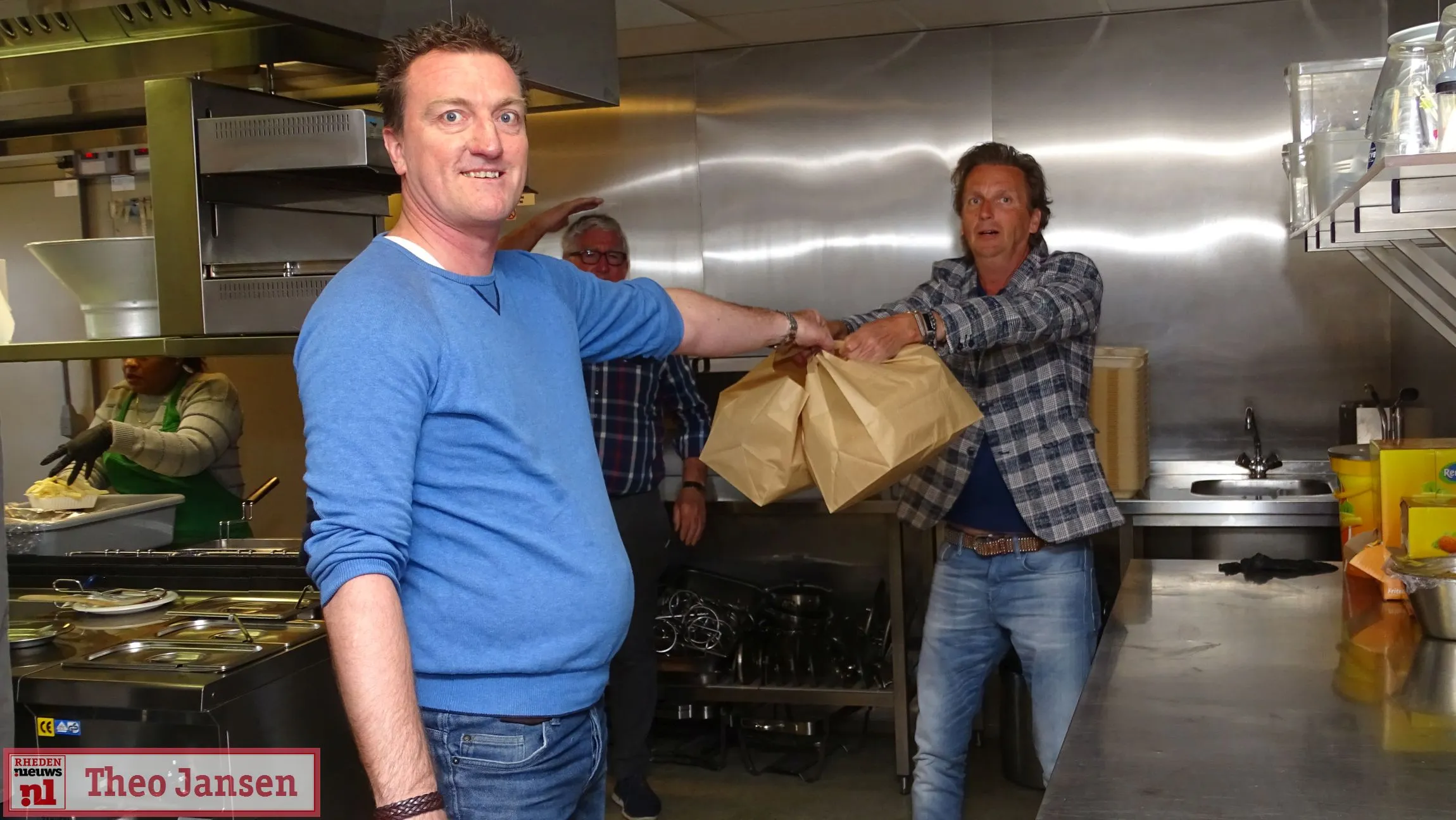 bezoek wethouder haverkamp partycentrum ons huis rheden 0