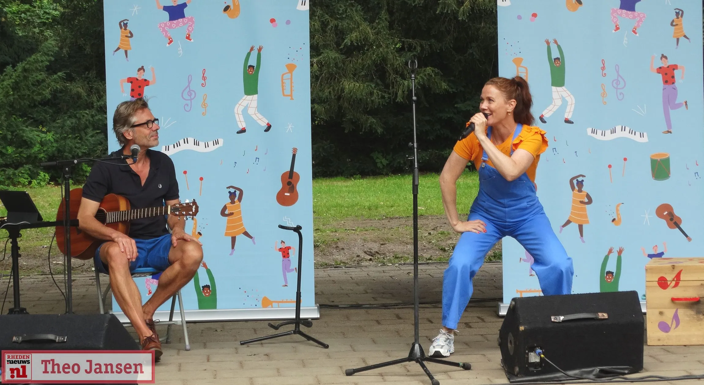 bezoekers genoten van het duo apennoten in openluchttheater de pinkenberg 19 07 2023 1