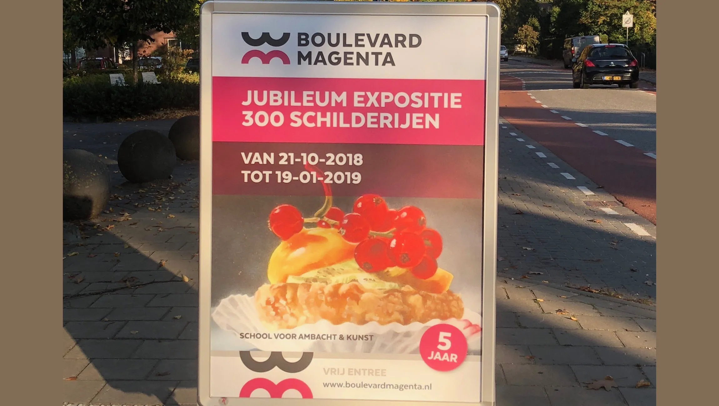 boulevard magenta