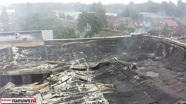 bwxq5dj7hi87u5fau61exk0wm dierengazelle 20131005 1