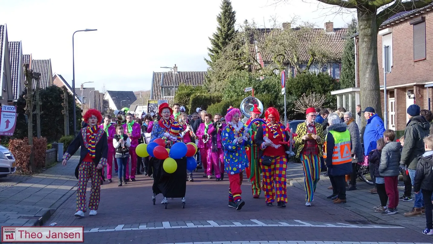 carnavalsoptocht rheden 2018 1