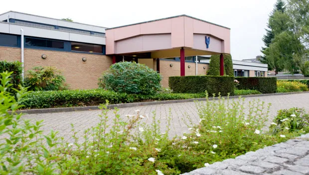 cwh6450fuenb6t0gph0rq4y90 monutadieren