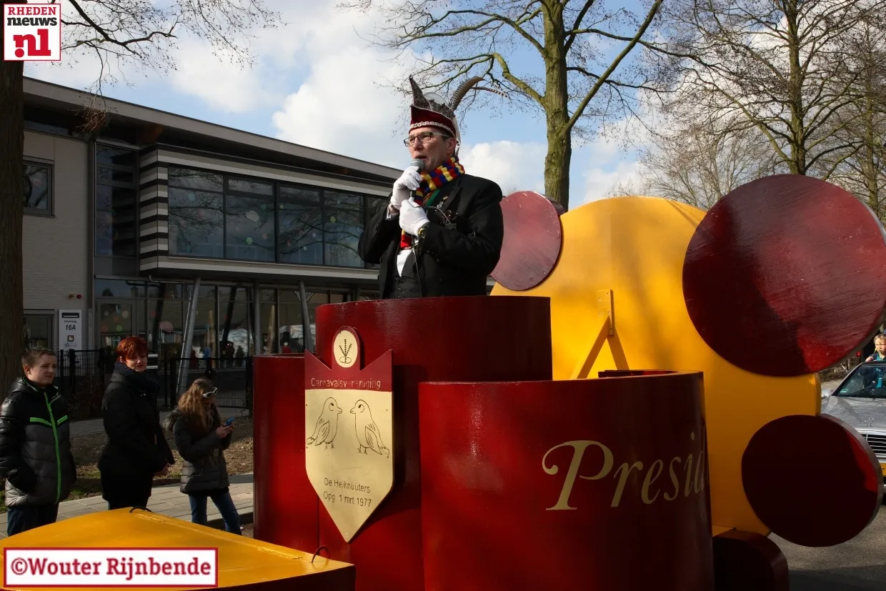cyyz3wxyejxzrj3dhulz05cjo 2014 03 02 carnavalsoptocht rheden001