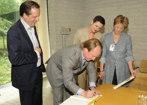 d4a4opxjca552chgo4zu595mm hkm fonds