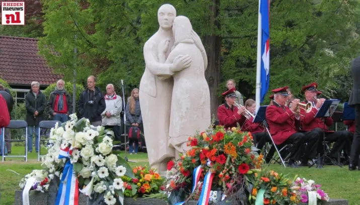 dodenherdenking rheden 2014