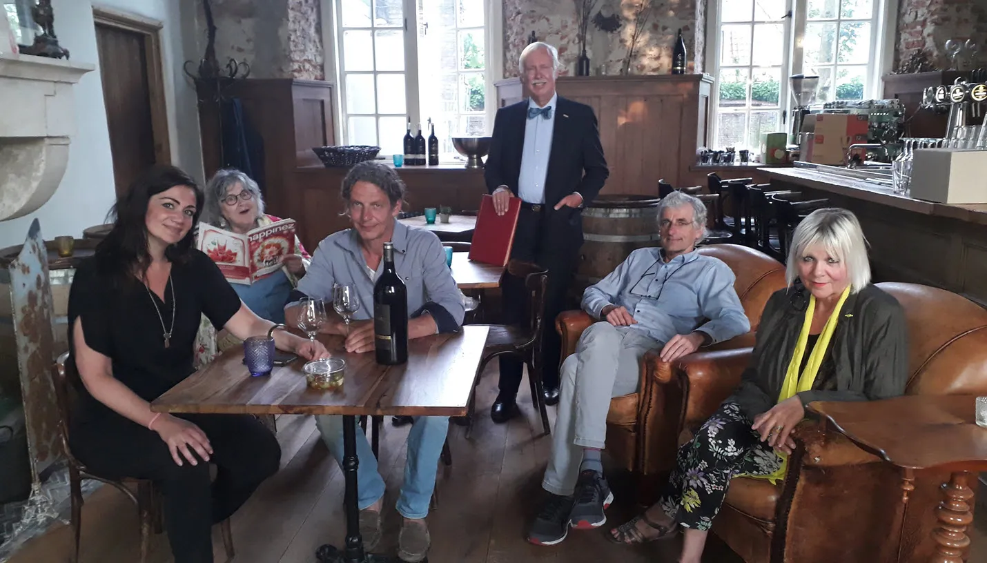 doesburgse toneelgroep de warme does