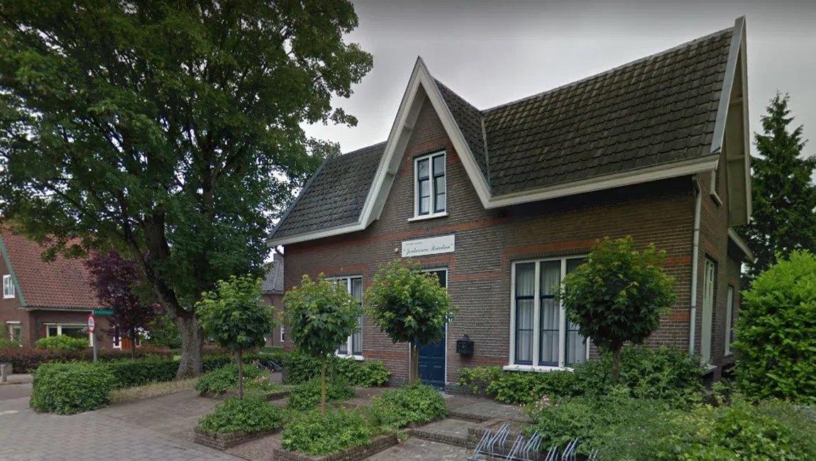dorpsstraat 70 rheden google maps
