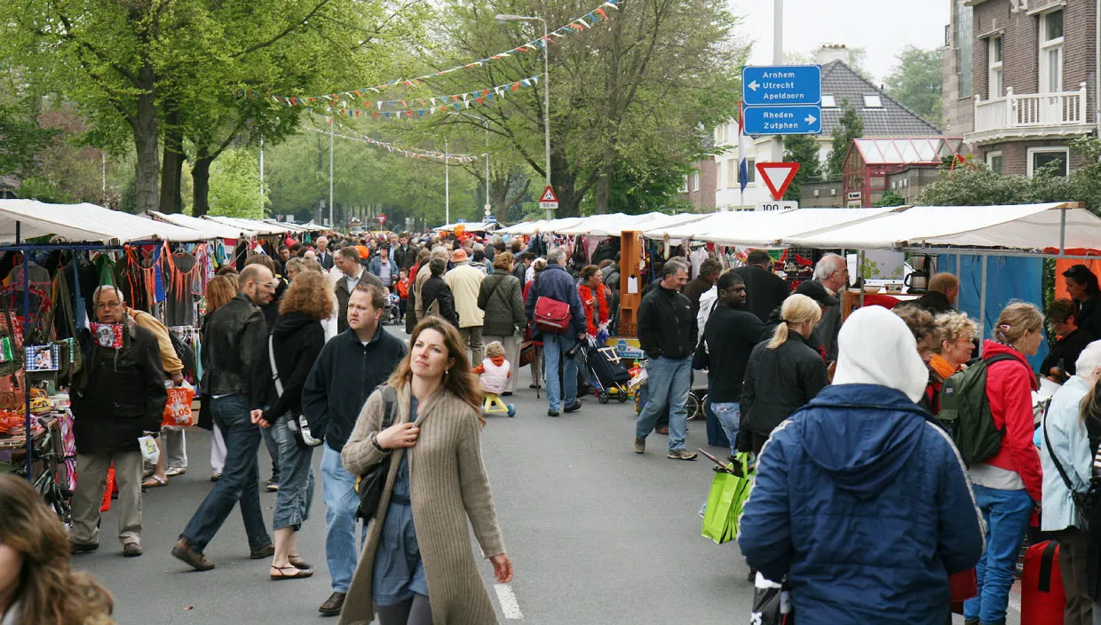 e2f5l7ijhdzbnwquro1kpi4tx koninginnedagmarkt 11