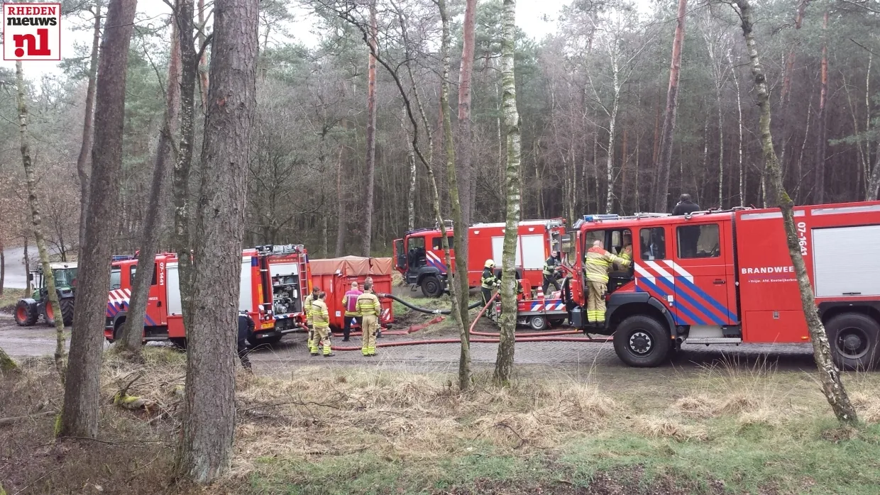 egccwmjbh549c0n8qwlwo3ozz 2014 03 22 bosbrandoefening dieren013