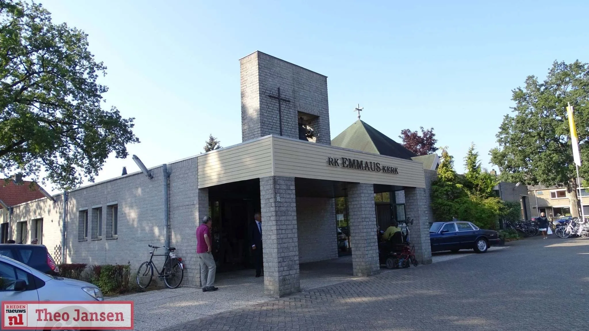 emmaskerk rode kruislaan dieren rhedennieuwsnl