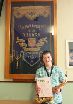 eny8e7easm5c6bbkur3vptps6 img4218