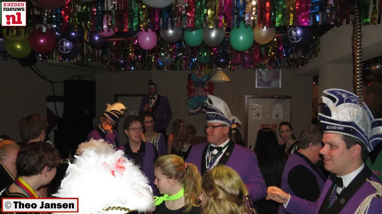 f9bftbdf8fw0srta924flqpha 2014 03 04 alexanderstraat matser cafe blaospiepkes003